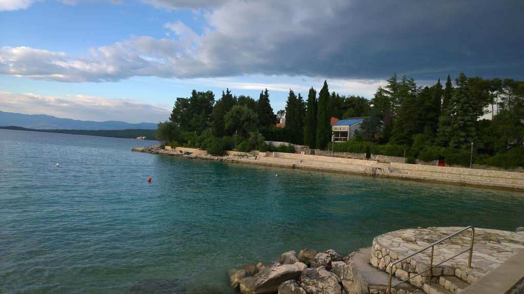 Holiday Home Momcilovic Малинска Номер фото